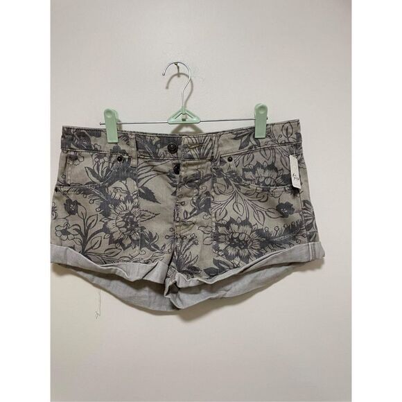 Free People We The Free Beginners Luck Slouch Shorts Size 27 NWT - Picture 1 of 7